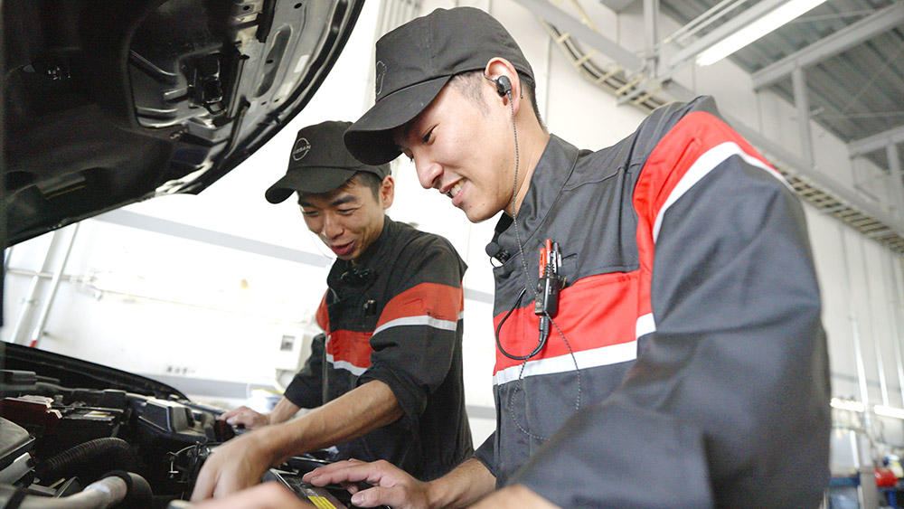 テクニカルスタッフのとある1日:整備作業